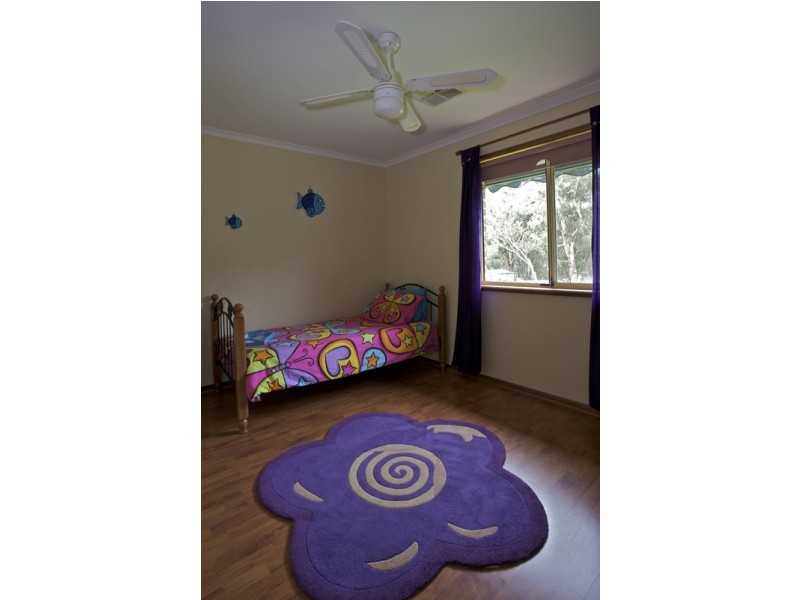 12 Lee Street, Eden Hills SA 5050