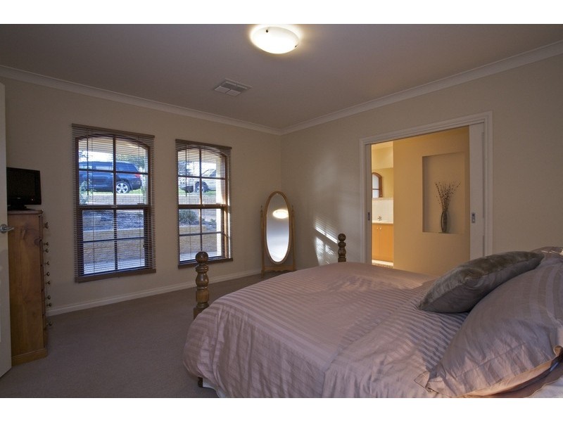 110 Coromandel Parade, Craigburn Farm SA 5051