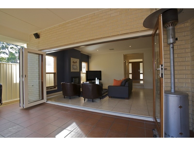 110 Coromandel Parade, Craigburn Farm SA 5051