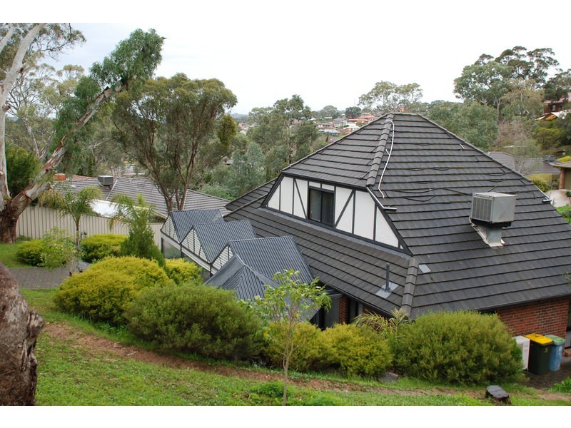 14 Woodland Grove, Aberfoyle Park SA 5159