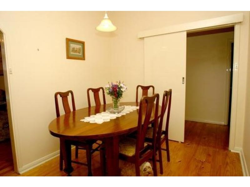 129 Gloucester Avenue, Belair SA 5052