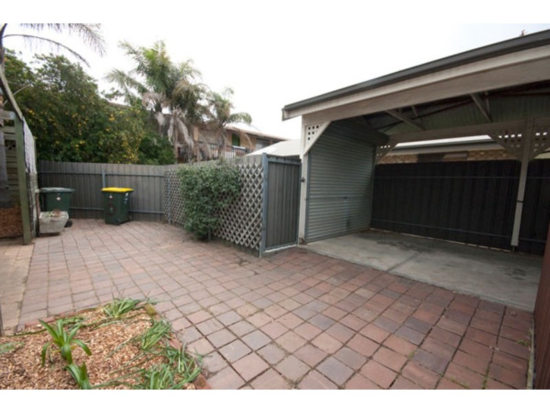 1/5 First Avenue, Ascot Park SA 5043