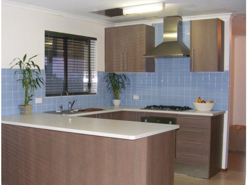 9 Andrew Court, Aberfoyle Park SA 5159