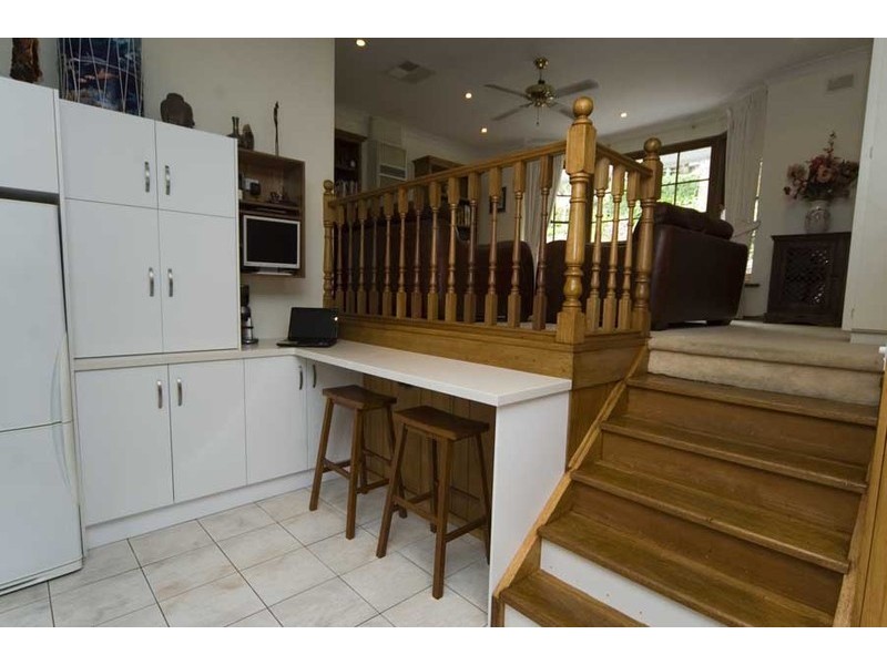 7 Rustic Avenue, Coromandel Valley SA 5051