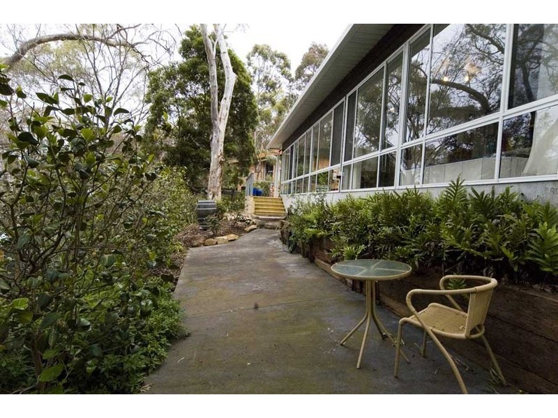 7 Rustic Avenue, Coromandel Valley SA 5051