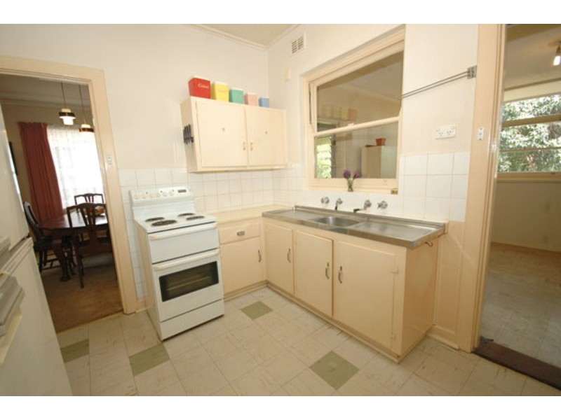 26 Oraston Avenue, Brighton SA 5048