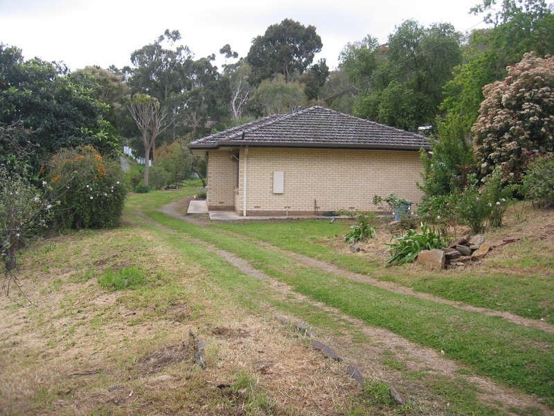 7 Nicolle Drive, Coromandel Valley SA 5051