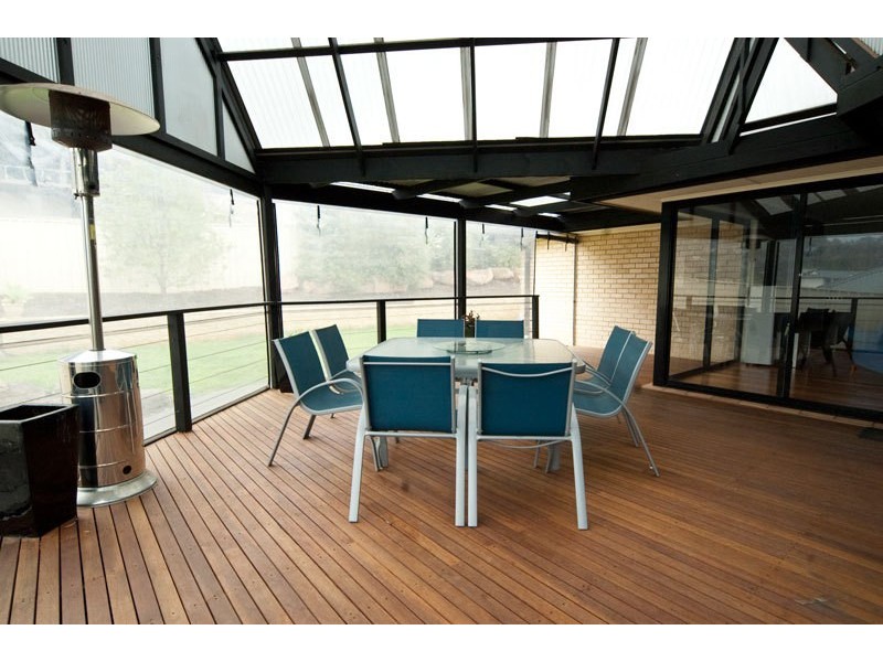 16 Coast View Court, Chandlers Hill SA 5159