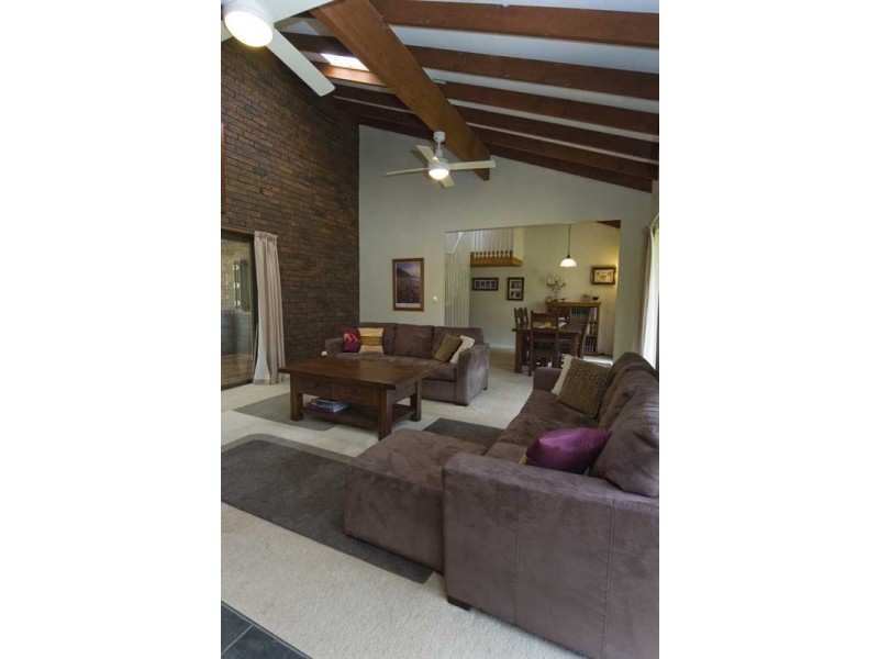 21 Ash Avenue, Belair SA 5052