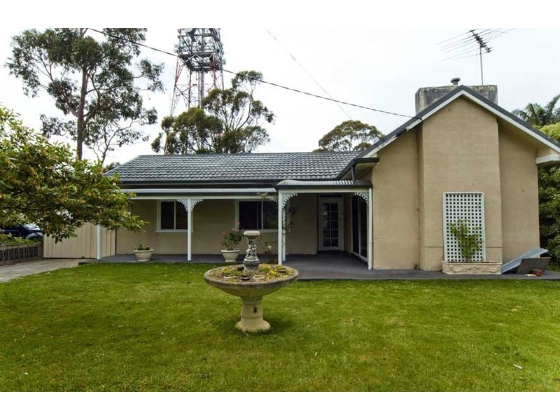 5 Gloucester Ave Avenue, Belair SA 5052