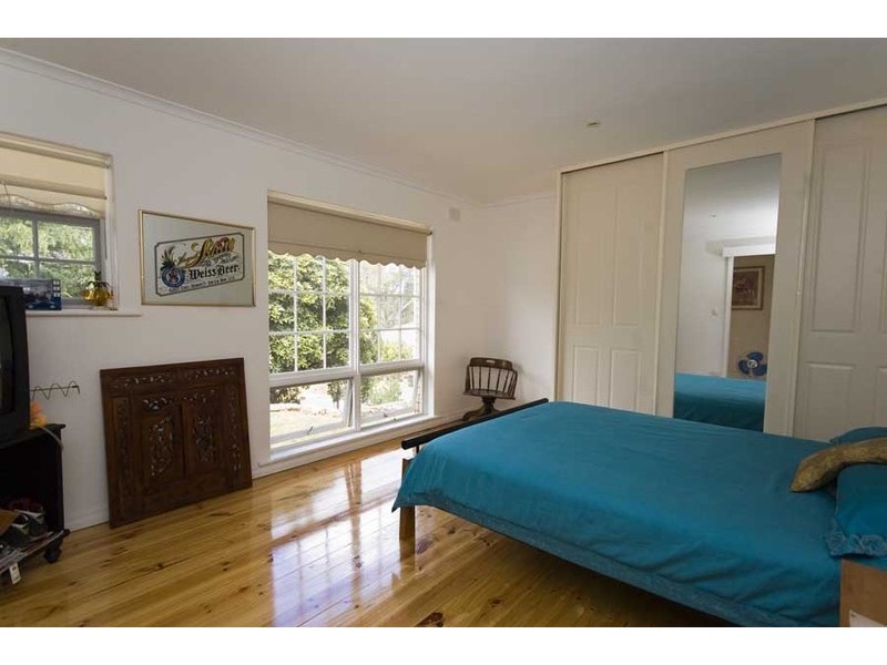 28 Ernest Crescent, Happy Valley SA 5159