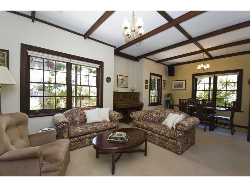 18 Avondale Road, Coromandel Valley SA 5051