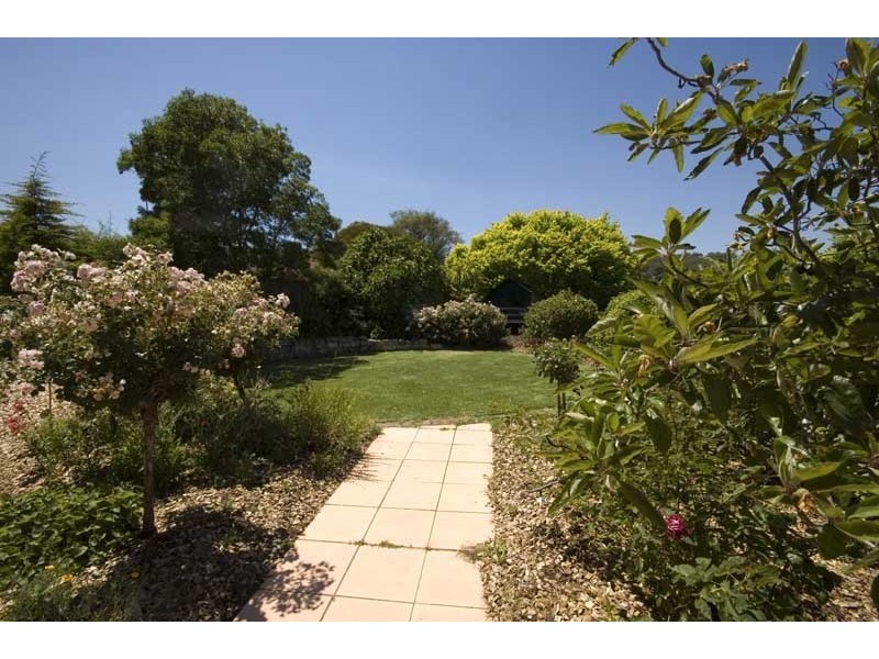 10 Snaefell Avenue, Happy Valley SA 5159