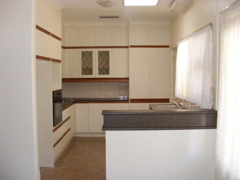 50 Hillcrest Drive, Eden Hills SA 5050