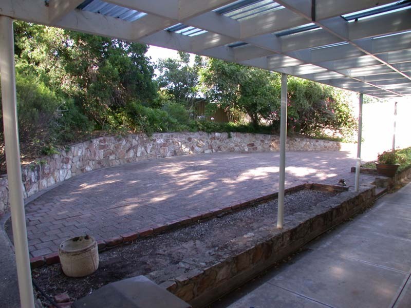 50 Hillcrest Drive, Eden Hills SA 5050