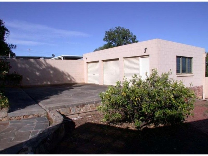 50 Hillcrest Drive, Eden Hills SA 5050