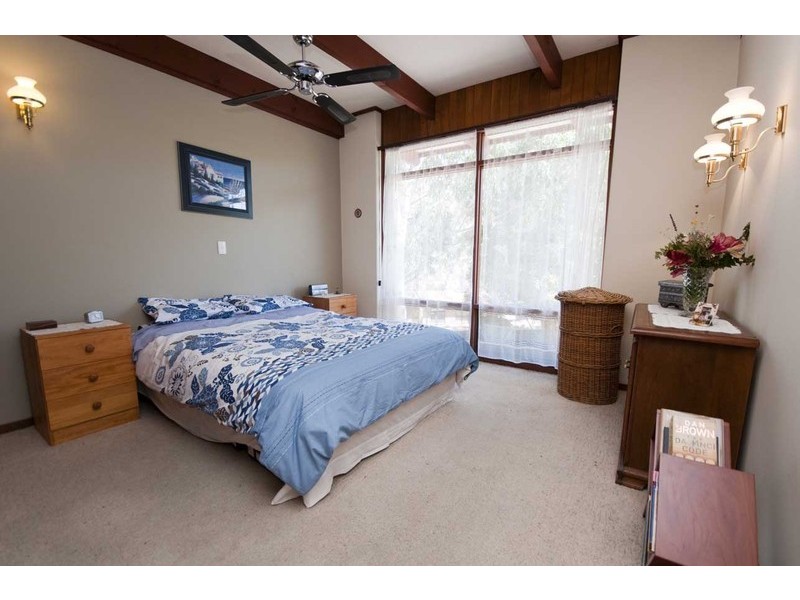10 Craiglee Drive, Coromandel Valley SA 5051