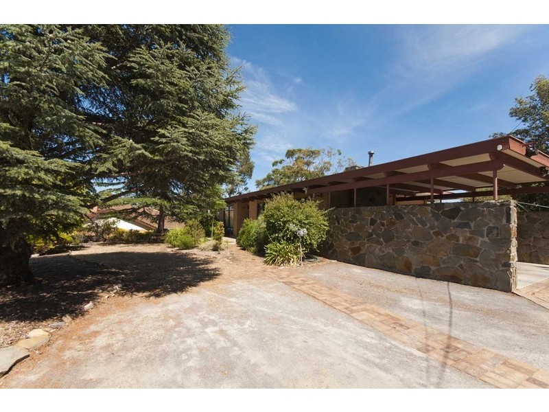 10 Craiglee Drive, Coromandel Valley SA 5051