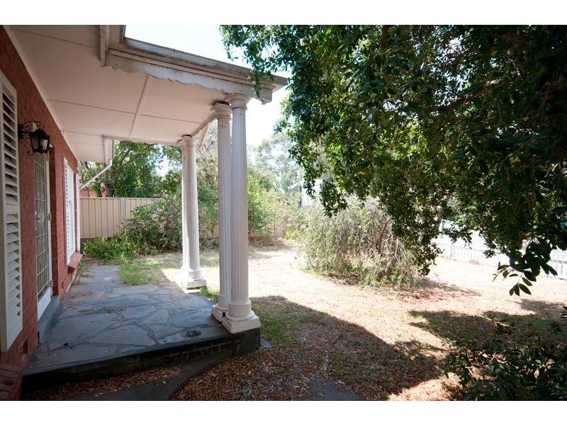 24 Main Road, Belair SA 5052