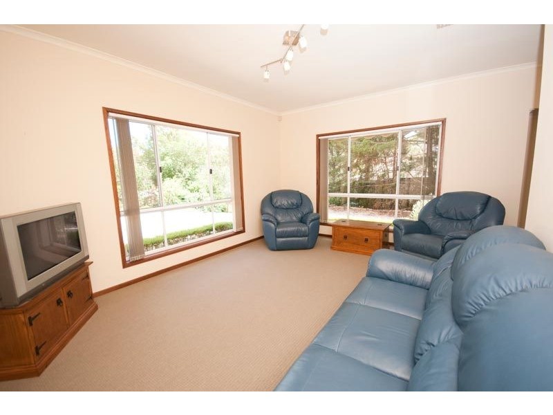 8 Melton Street, Blackwood SA 5051