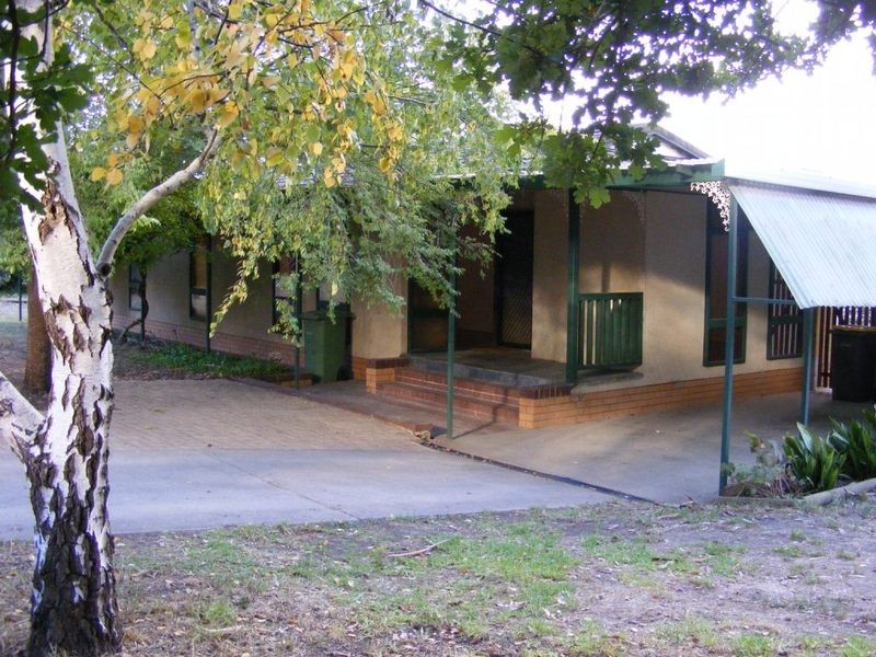 19 Pine Avenue, Hahndorf SA 5245