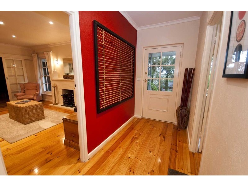 11 Pine Grove, Belair SA 5052