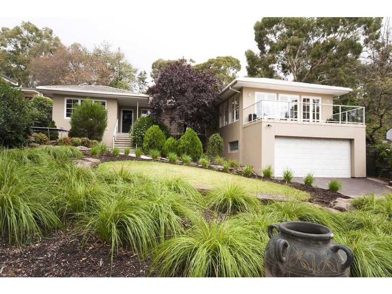 11 Pine Grove, Belair SA 5052
