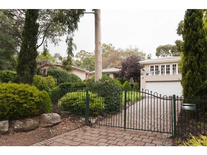 11 Pine Grove, Belair SA 5052