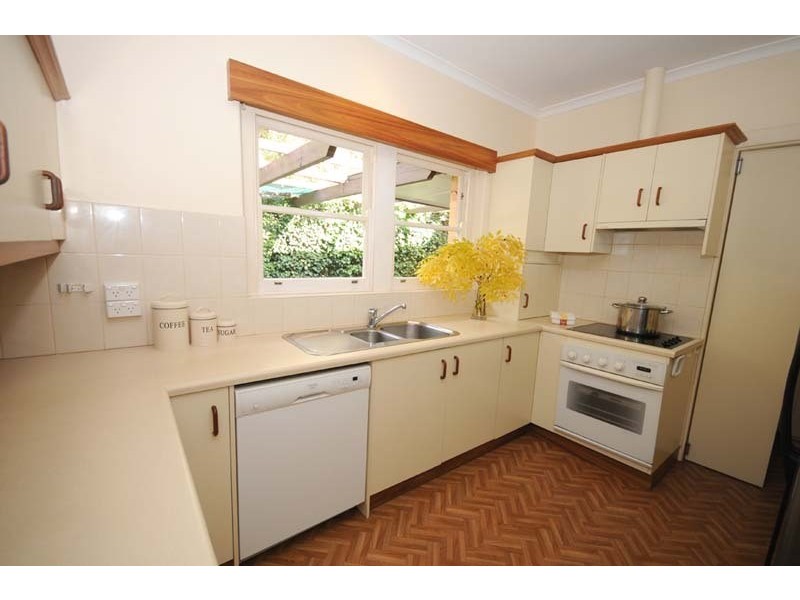 24 Minnow Drive, Glenalta SA 5052