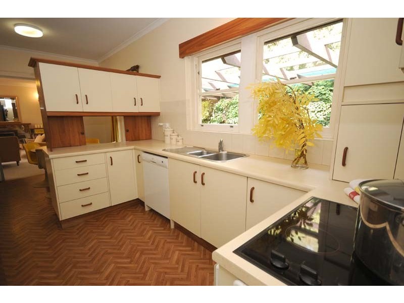 24 Minnow Drive, Glenalta SA 5052