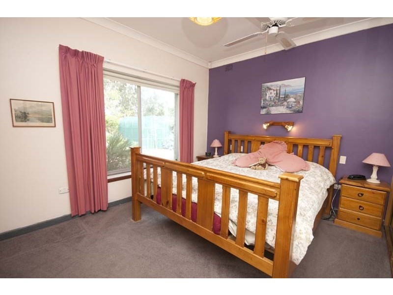 16 Grevillea Way, Belair SA 5052