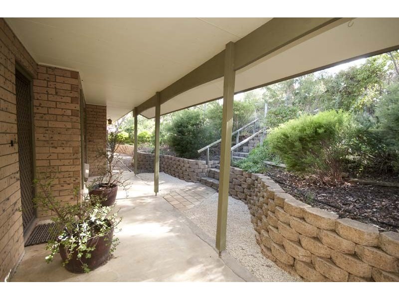 16 Grevillea Way, Belair SA 5052