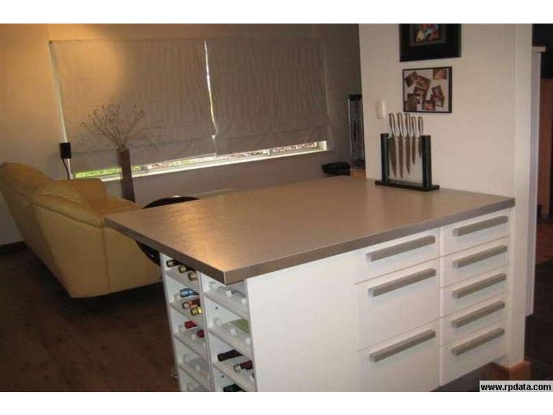 17 Jennifer Drive, Happy Valley SA 5159