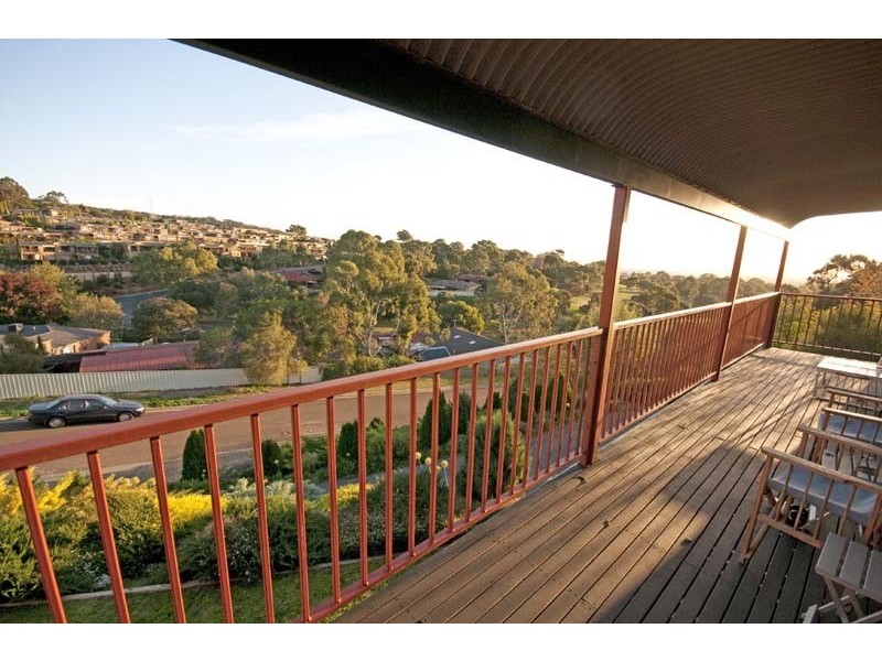 5 Challenger Court, Happy Valley SA 5159