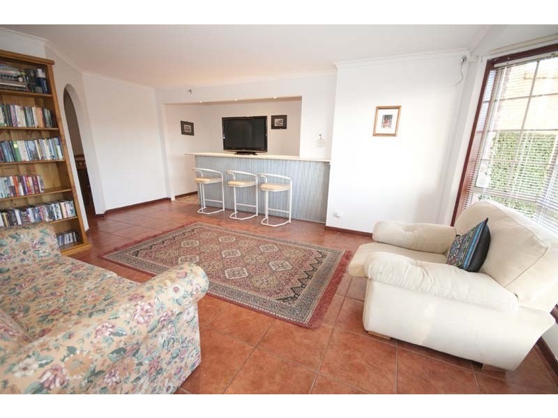 5 Challenger Court, Happy Valley SA 5159