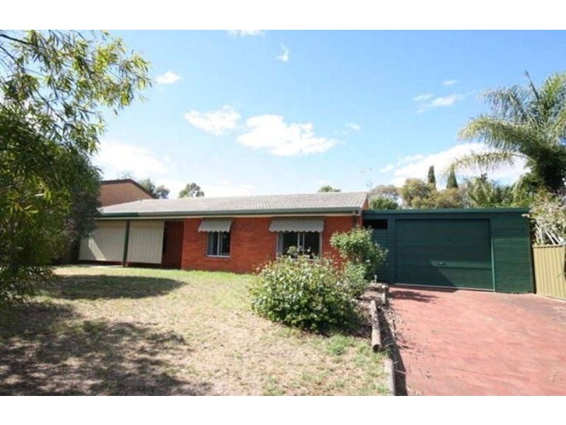 13 Dew Street, Aberfoyle Park SA 5159