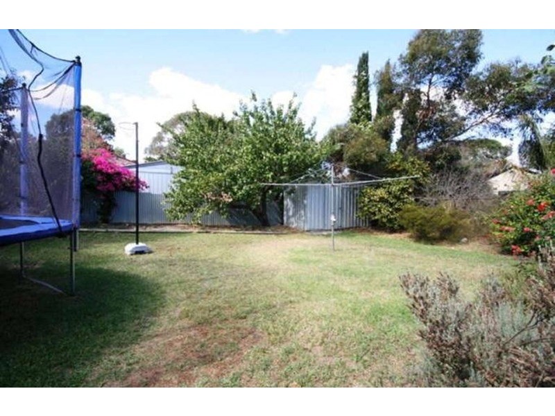 13 Dew Street, Aberfoyle Park SA 5159