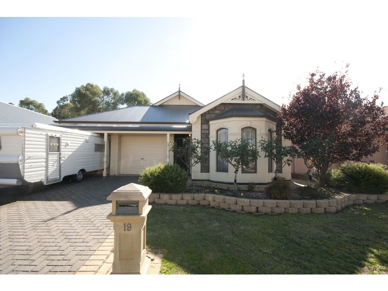19 Taminga Way, Flagstaff Hill SA 5159