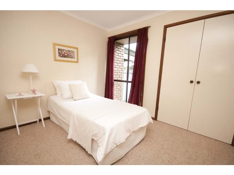 7 Oakdene Crescent, Coromandel Valley SA 5051