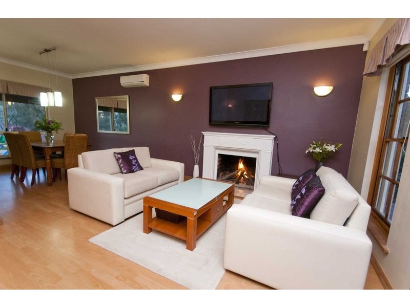 15 Shannon Crescent, Coromandel Valley SA 5051