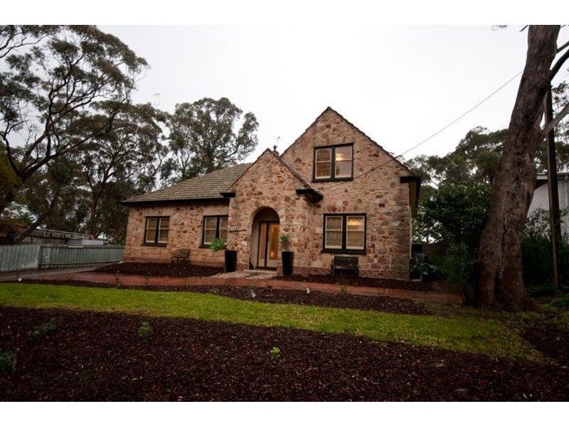 38 Penno (North) Parade, Belair SA 5052