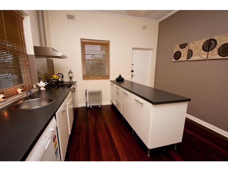 38 Penno (North) Parade, Belair SA 5052