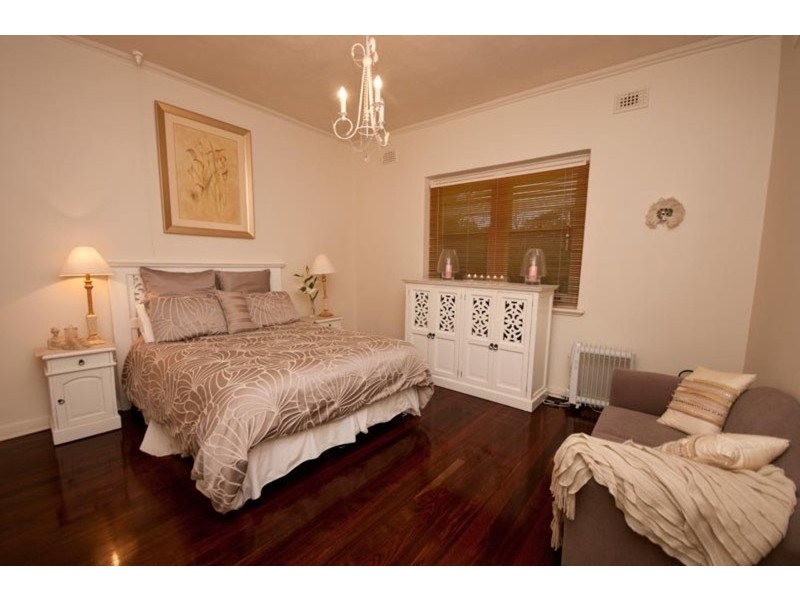 38 Penno (North) Parade, Belair SA 5052