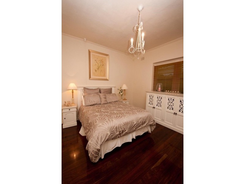 38 Penno (North) Parade, Belair SA 5052
