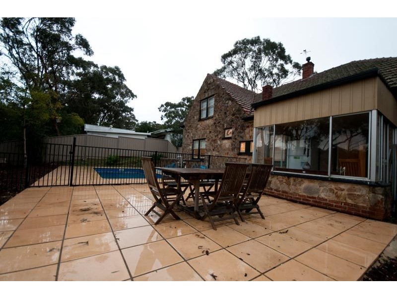 38 Penno (North) Parade, Belair SA 5052