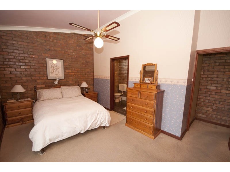 4 Eugenia Crescent, Blackwood SA 5051