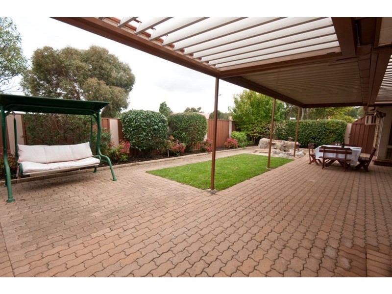 12 Saddler Court, Onkaparinga Hills SA 5163