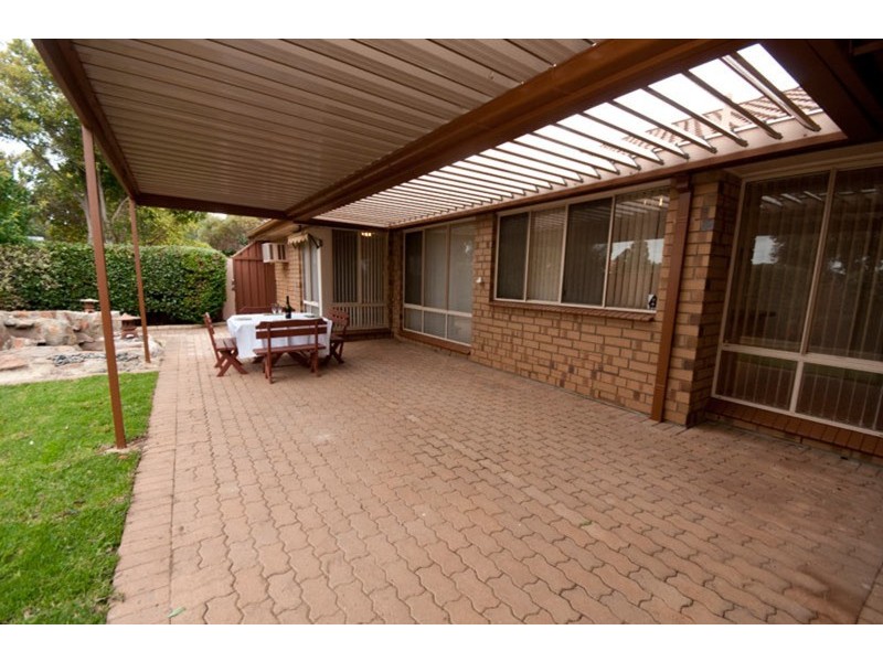 12 Saddler Court, Onkaparinga Hills SA 5163