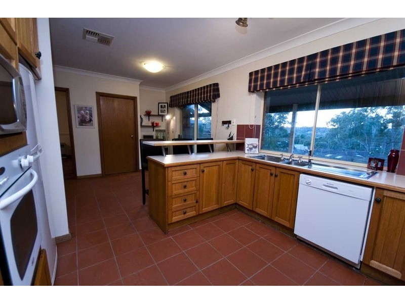 15 Shannon Street, Coromandel Valley SA 5051