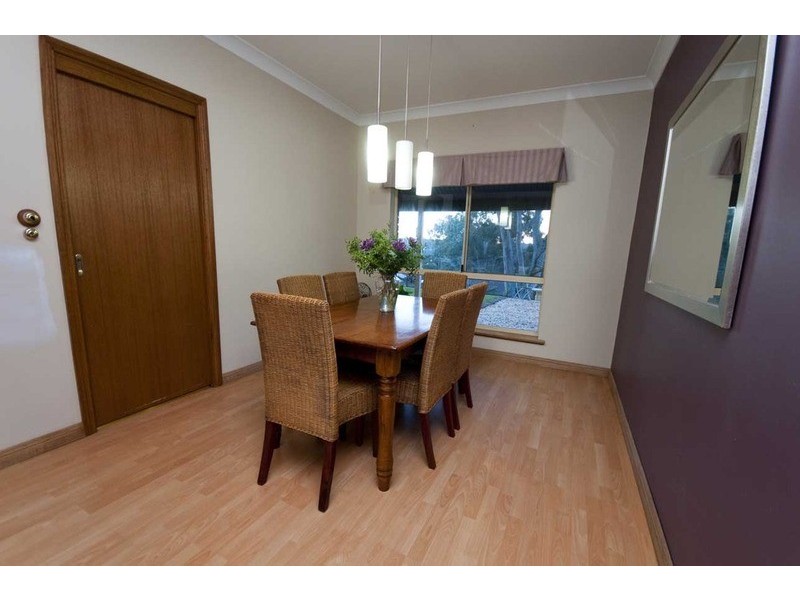 15 Shannon Street, Coromandel Valley SA 5051